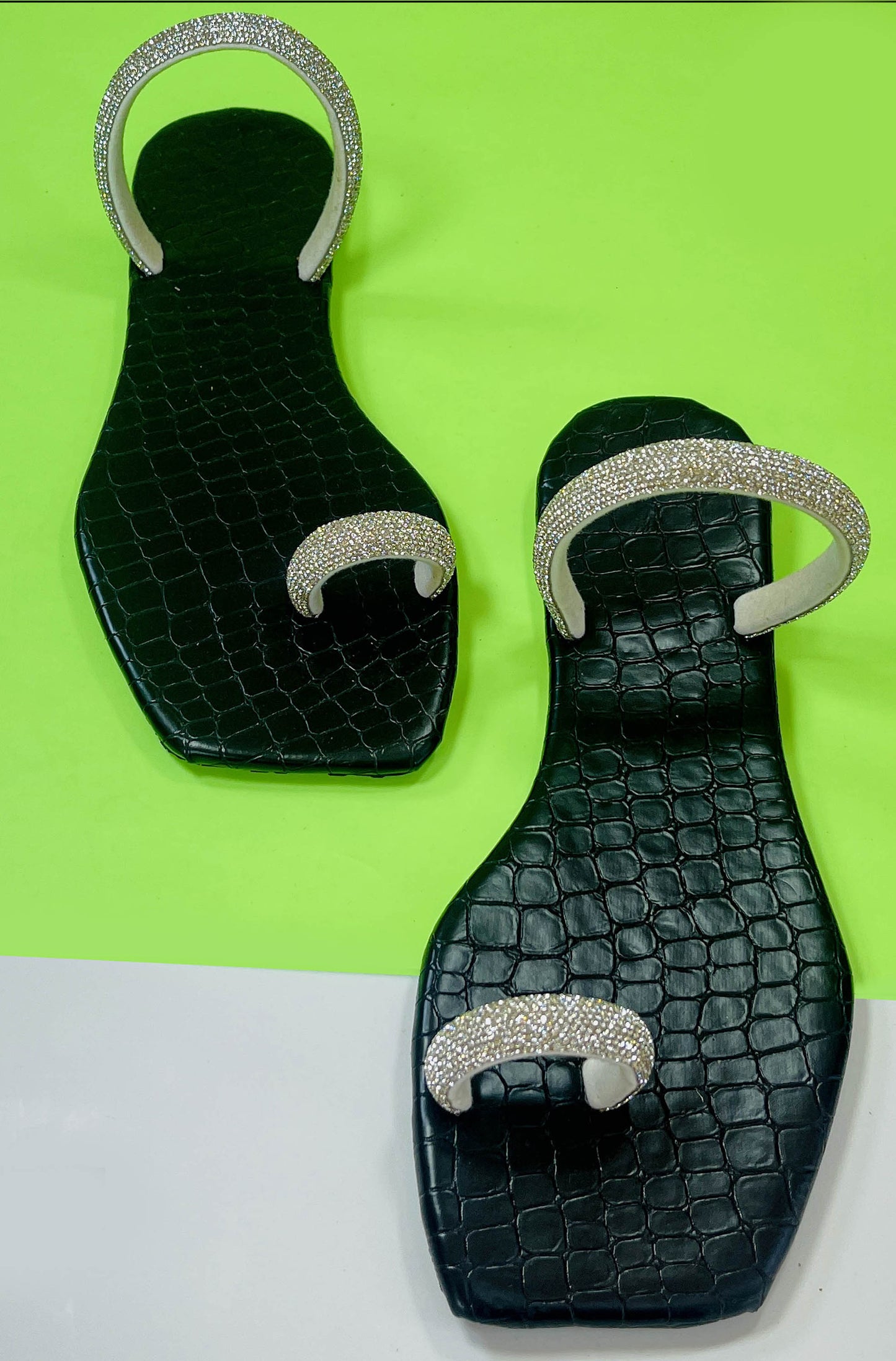 Black Color Silver Shine Straps Toe Ring Slipons - GW202