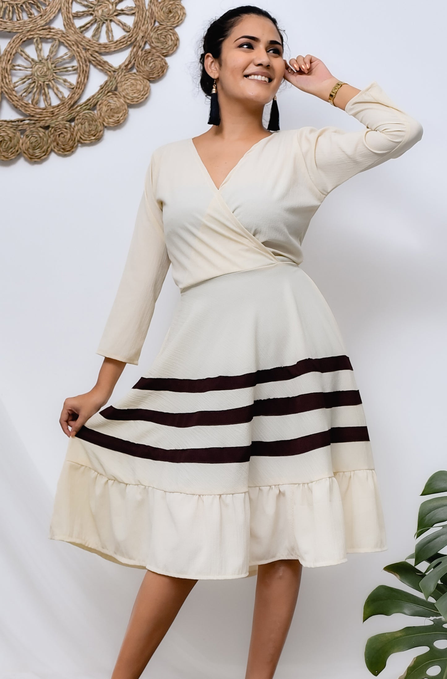 Off White Color Cross Neck with Trippel Line Flared Skirt Dress